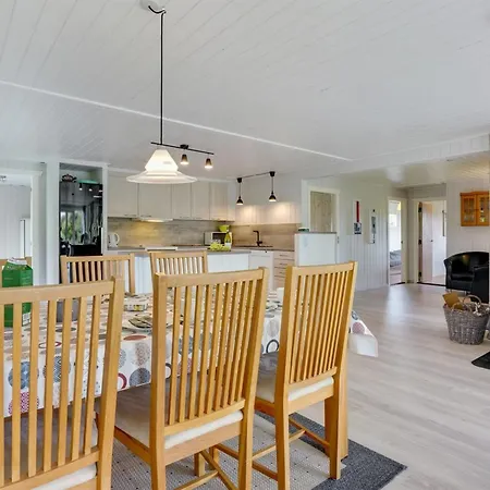 Sorja - 420m From The Sea By Interhome Feriehus *